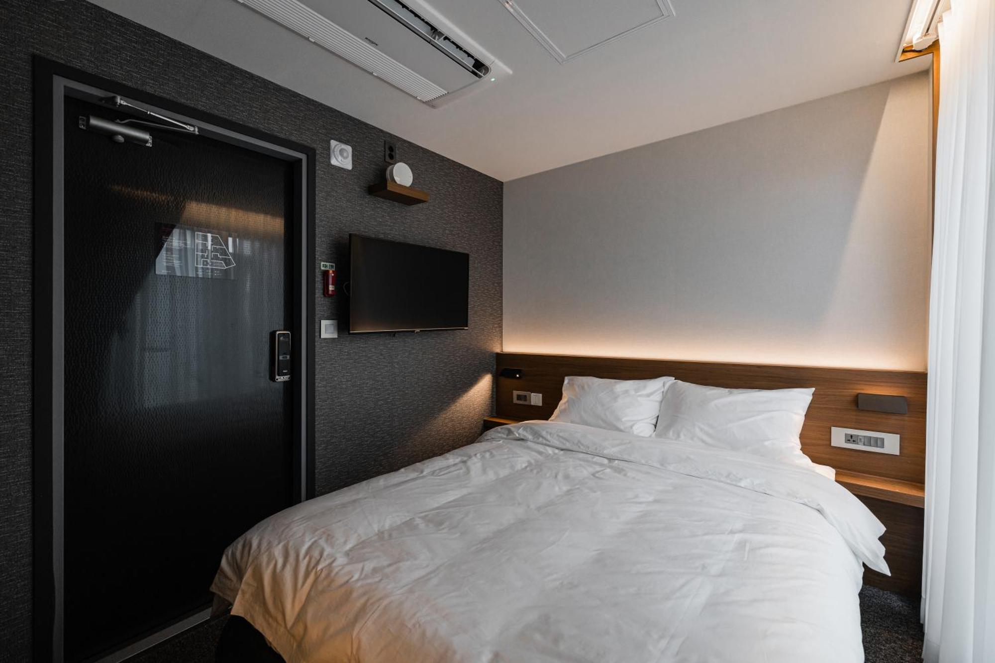Pillowsopher Hongdae 서울특별시 외부 사진